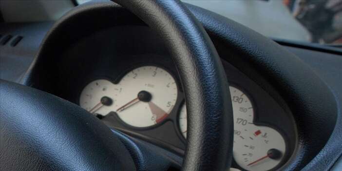 ikinci-el-aracta-kilometre-oyunu-bitti-bir-tikla-ogreniliyor