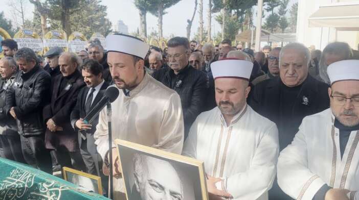 oyuncu-ali-tutala-sanat-camiasinda-buyuk-vefasizlik