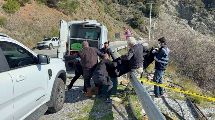 yol-kenarinda-kadin-cesedi-bulunmustu-kimligi-belli-oldu