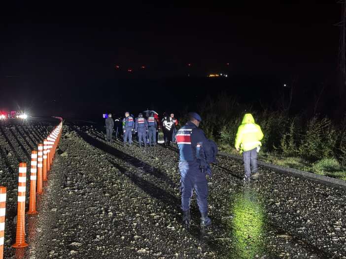 balikesirde-f-16-ucagi-dustu-pilotumuz-sehit-oldu