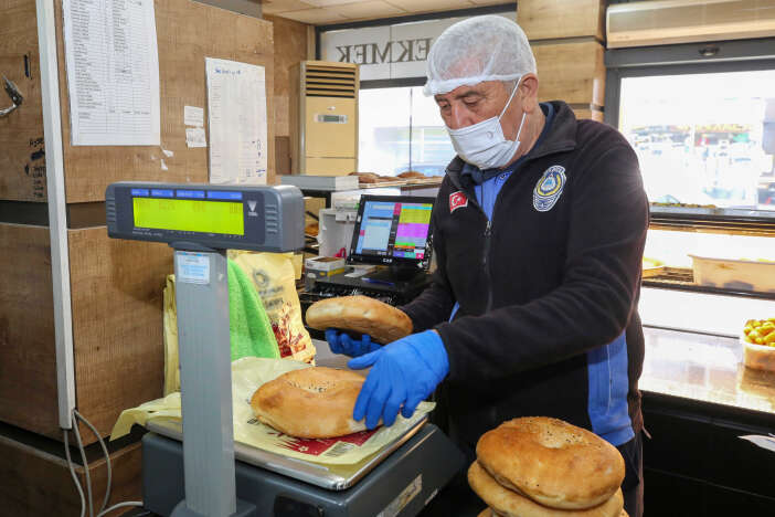 konyanin-meram-ilcesindeki-isletmelere-siki-denetim