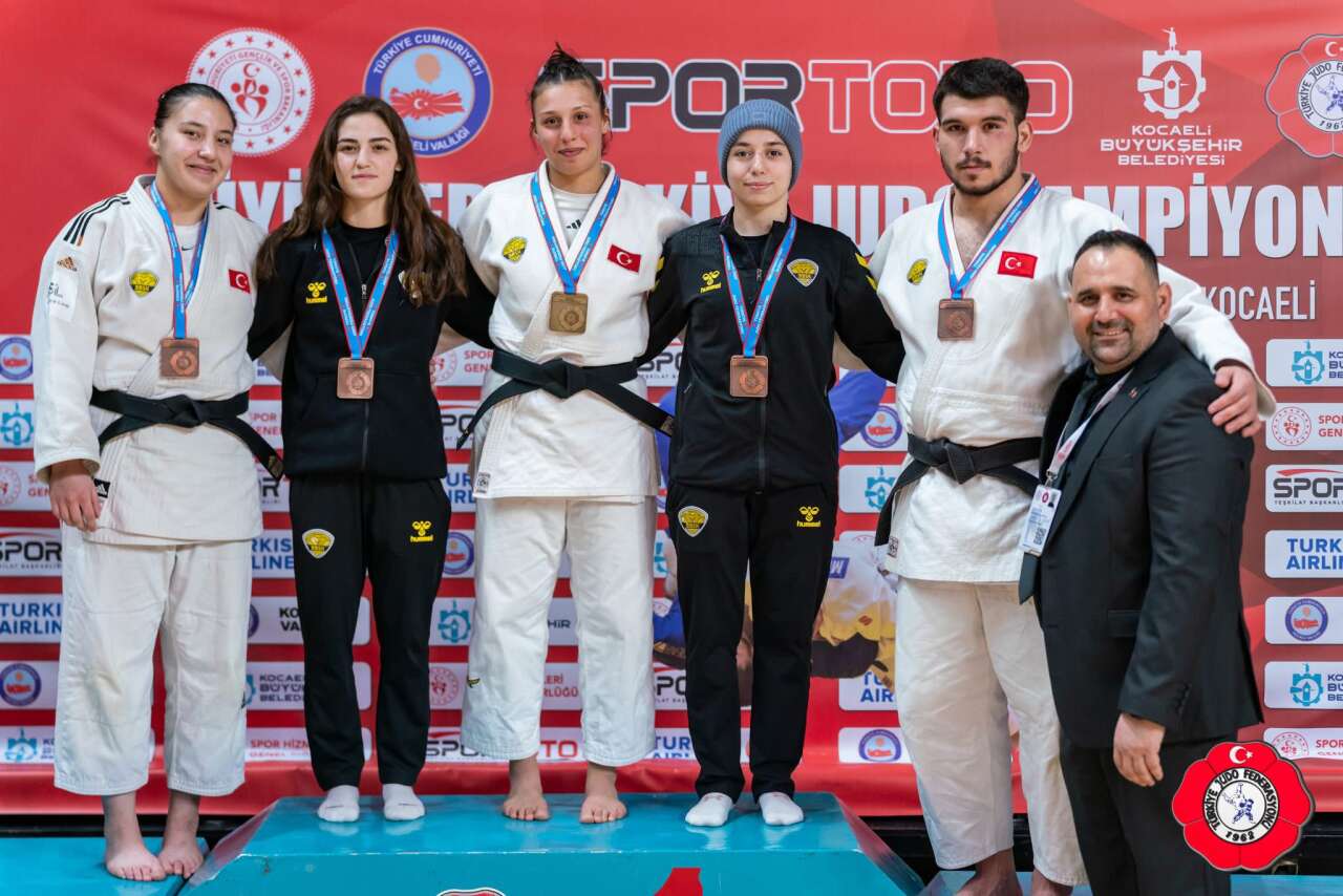 konyanin-yildizlari-bisiklet-ve-judoda-madalyalari-topladi