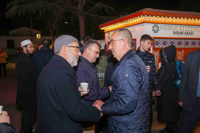 baskan-kavus-ramazan-ayini-konyalilarla-ic-ice-yasiyor