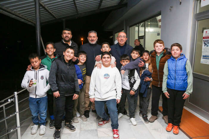 baskan-kavus-ramazan-ayini-konyalilarla-ic-ice-yasiyor