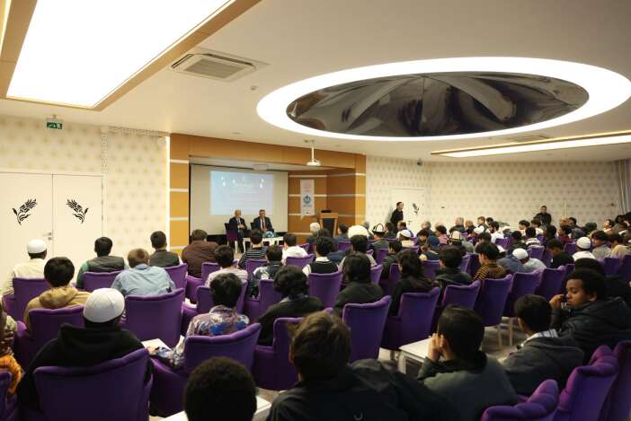 konya-valisi-akin-ihl-ogrencileriyle-iftarda-bulustu