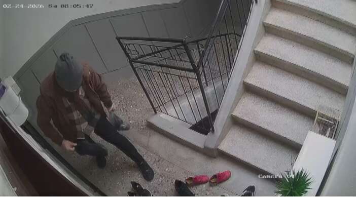 konyada-marka-takintili-hirsiz-kameralara-yakalandi