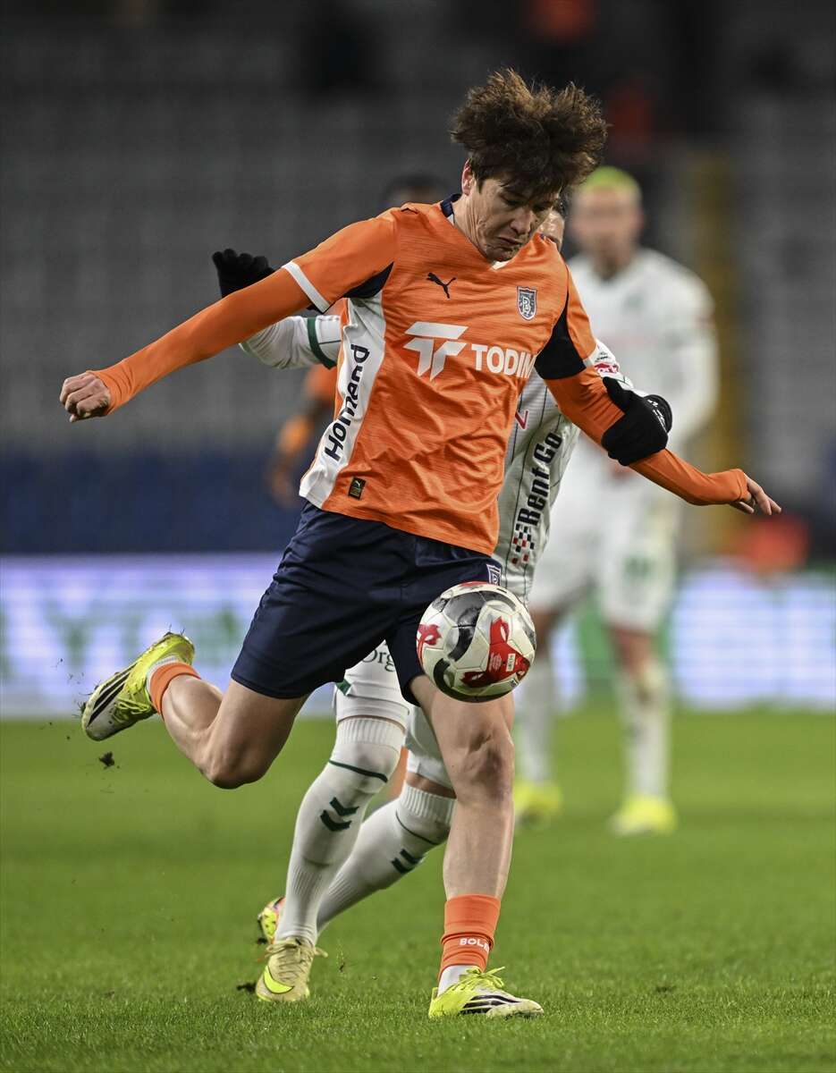 basaksehir-konyaspor-l-canli