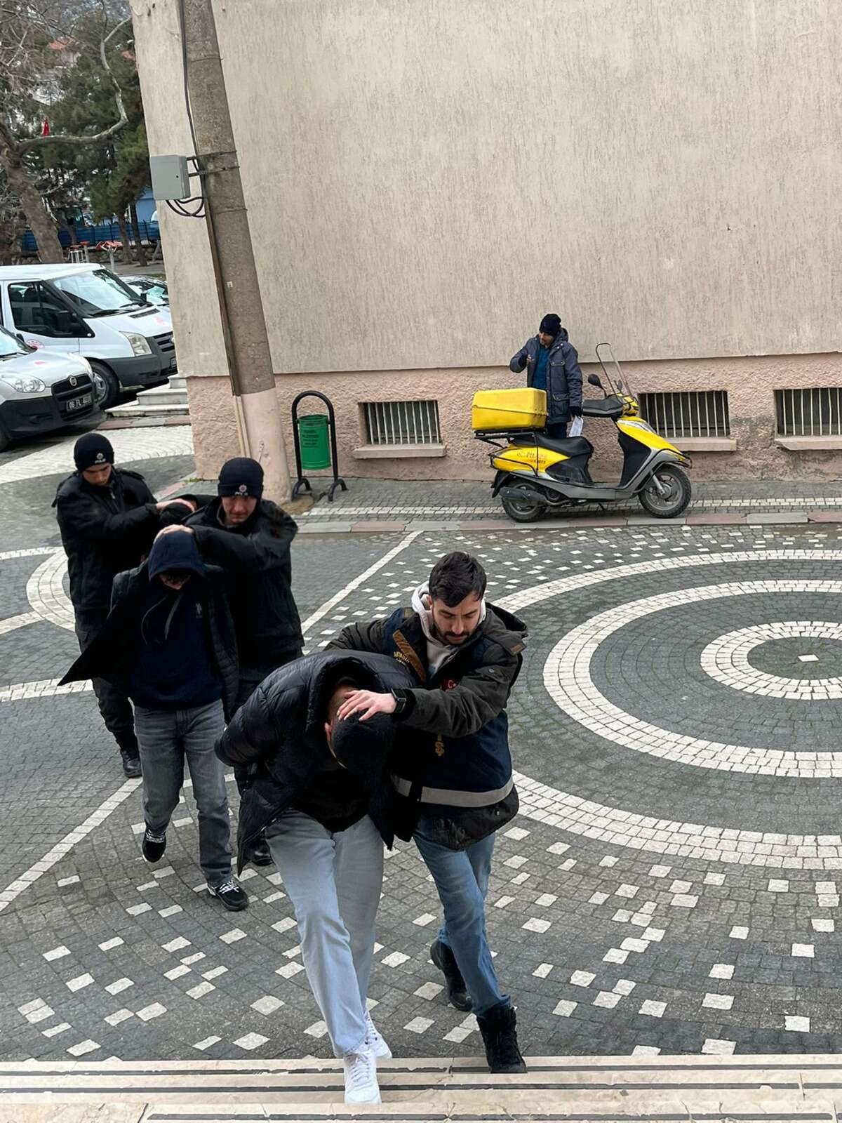 konyada-usulsuz-para-trafigine-polis-mudahalesi