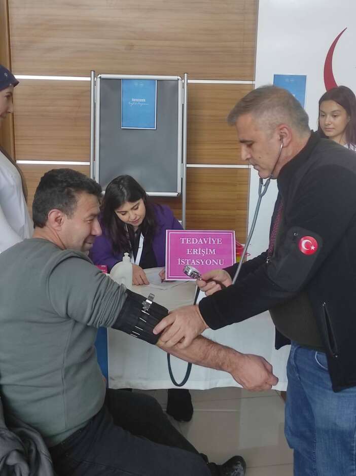 konya-karapinarda-ramazanda-saglik-programi-yogun-ilgi-gordu