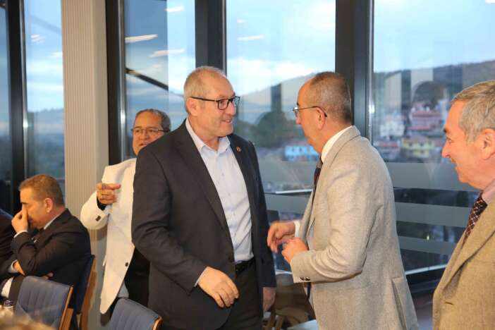 meramda-birlik-sofrasi-kuruldu