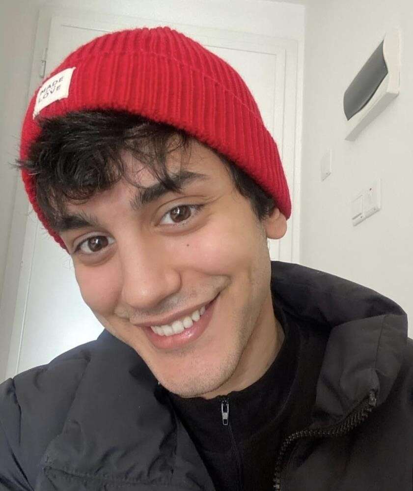 oyuncu-ibrahim-yildiz-son-yolculuguna-ugurlandi