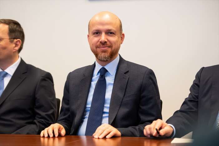 bilal-erdogan-kolndeki-turk-derneklerini-ziyaret-etti