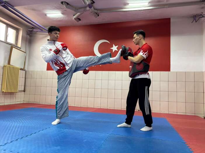 konyada-psikolojik-sorununu-yenmeye-calisan-gencin-sonu-milli-takim-oldu