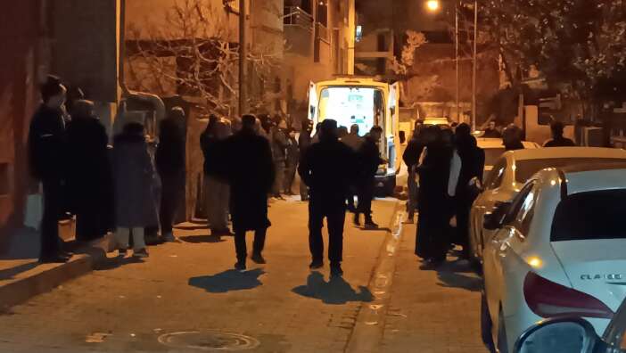 18-yasindaki-kiz-sahurda-babasini-oldurdu