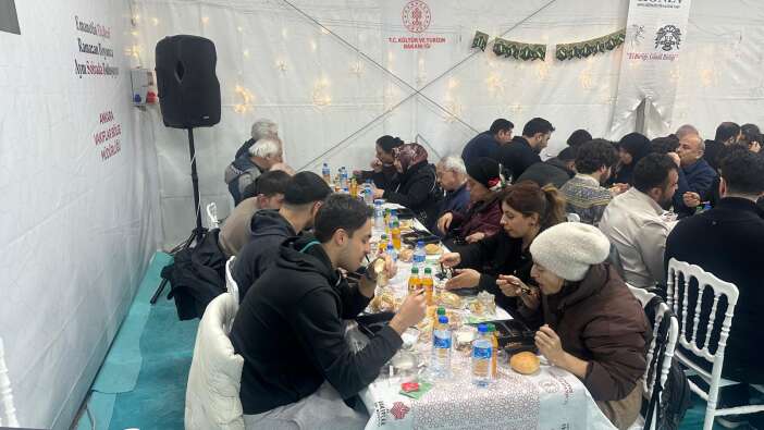 ankaradaki-konyalilar-iftarda-bulustu