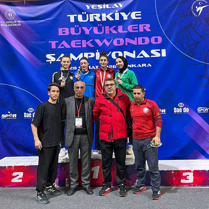 konyali-tekvandocu-saliha-bagceciden-onemli-basari