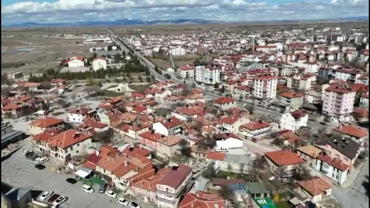 konyanin-gol-manzarali-mahallesinde-yikim-basladi