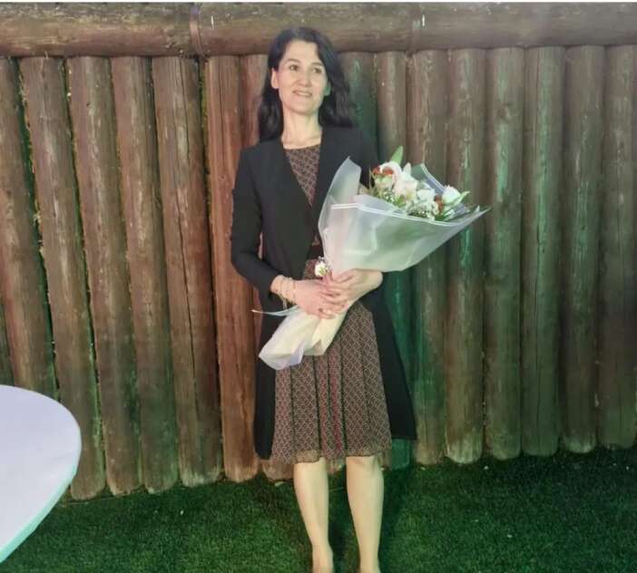 ogrencisi-tarafindan-bicaklanan-ogretmen-fatma-nur-celik-hayatini-kaybetti