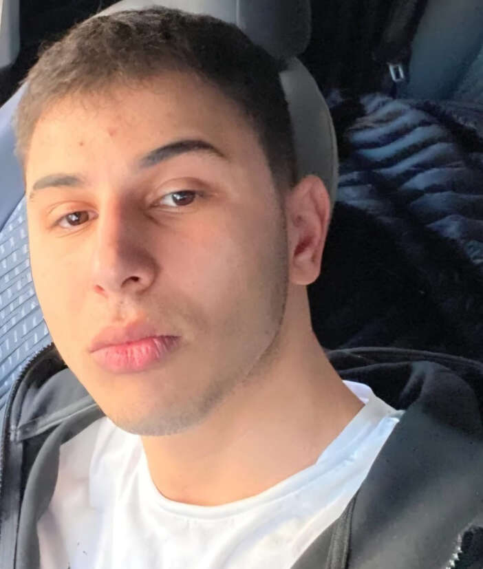 asker-eglencesi-kotu-bitti-22-yasindaki-bugra-hayatini-kaybetti