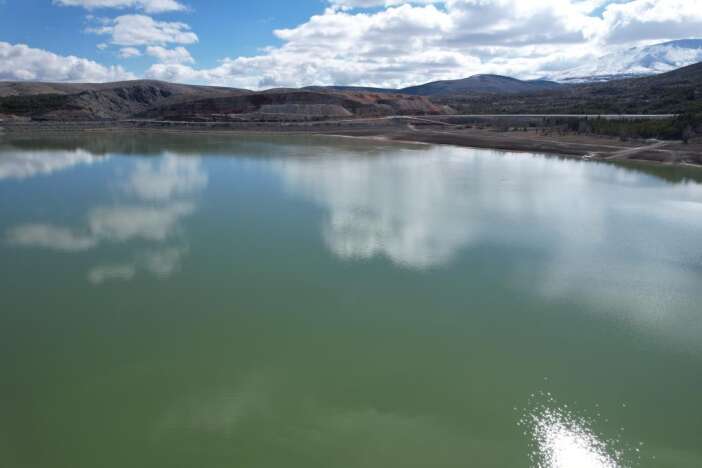 konyada-artik-toprak-suya-doydu