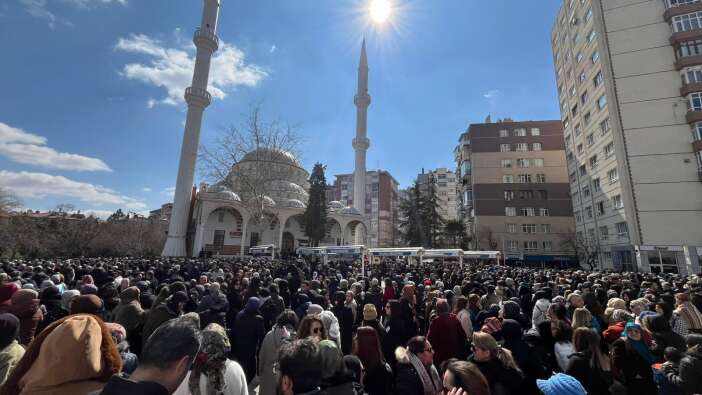 konyada-fatma-nur-celik-ogretmene-son-gorev