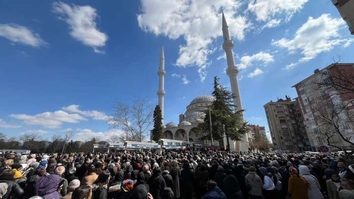 konyada-fatma-nur-celik-ogretmene-son-gorev