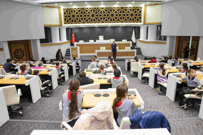 konyadaki-minikler-meram-belediyesinin-misafiri-oldu