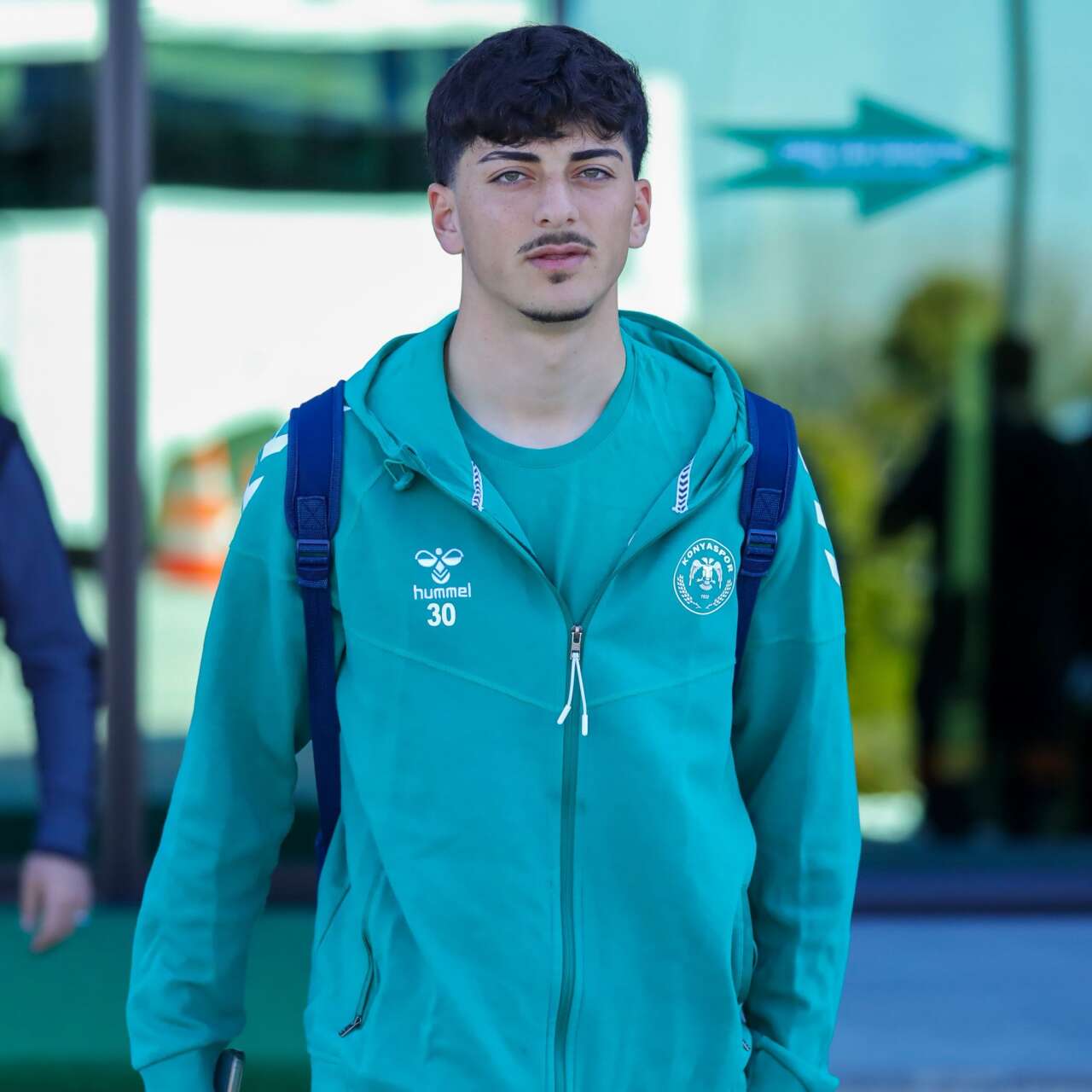 konyaspor-eyupspor-maci-icin-istanbula-uctu