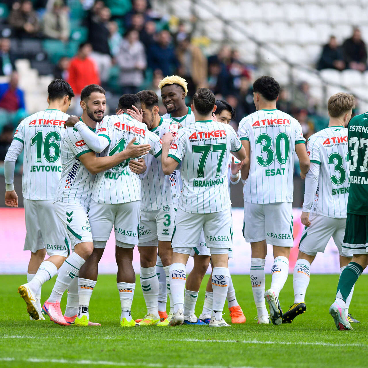 kupada-3te-3-yapan-konyaspor-istanbulda-isi-bitirmek-istiyor