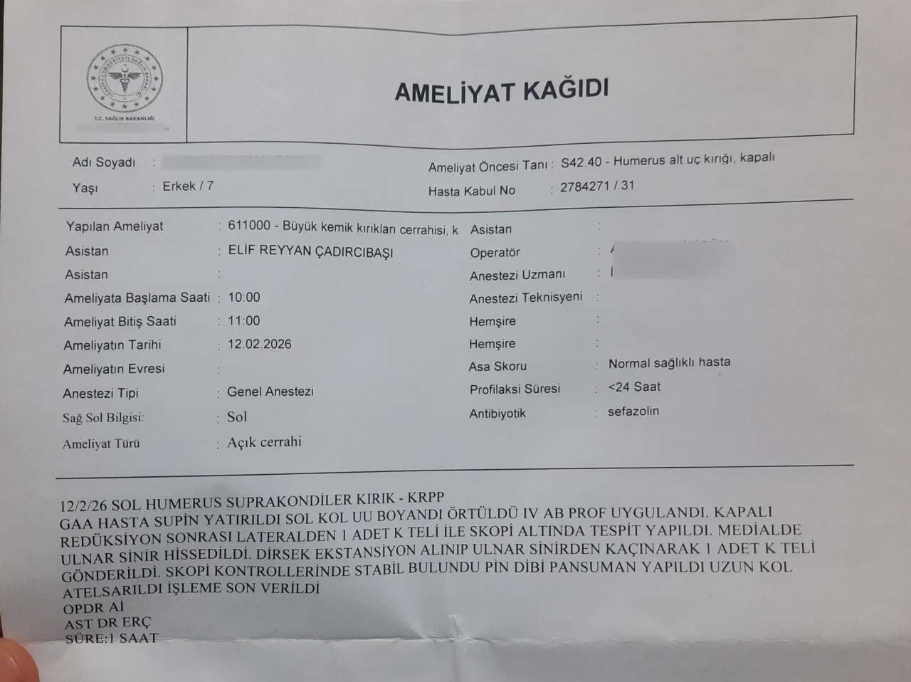 okulda-akran-zorbaligi-7-yasindaki-cocugun-kolu-kirildi-ambulans-bile-cagirilmadi