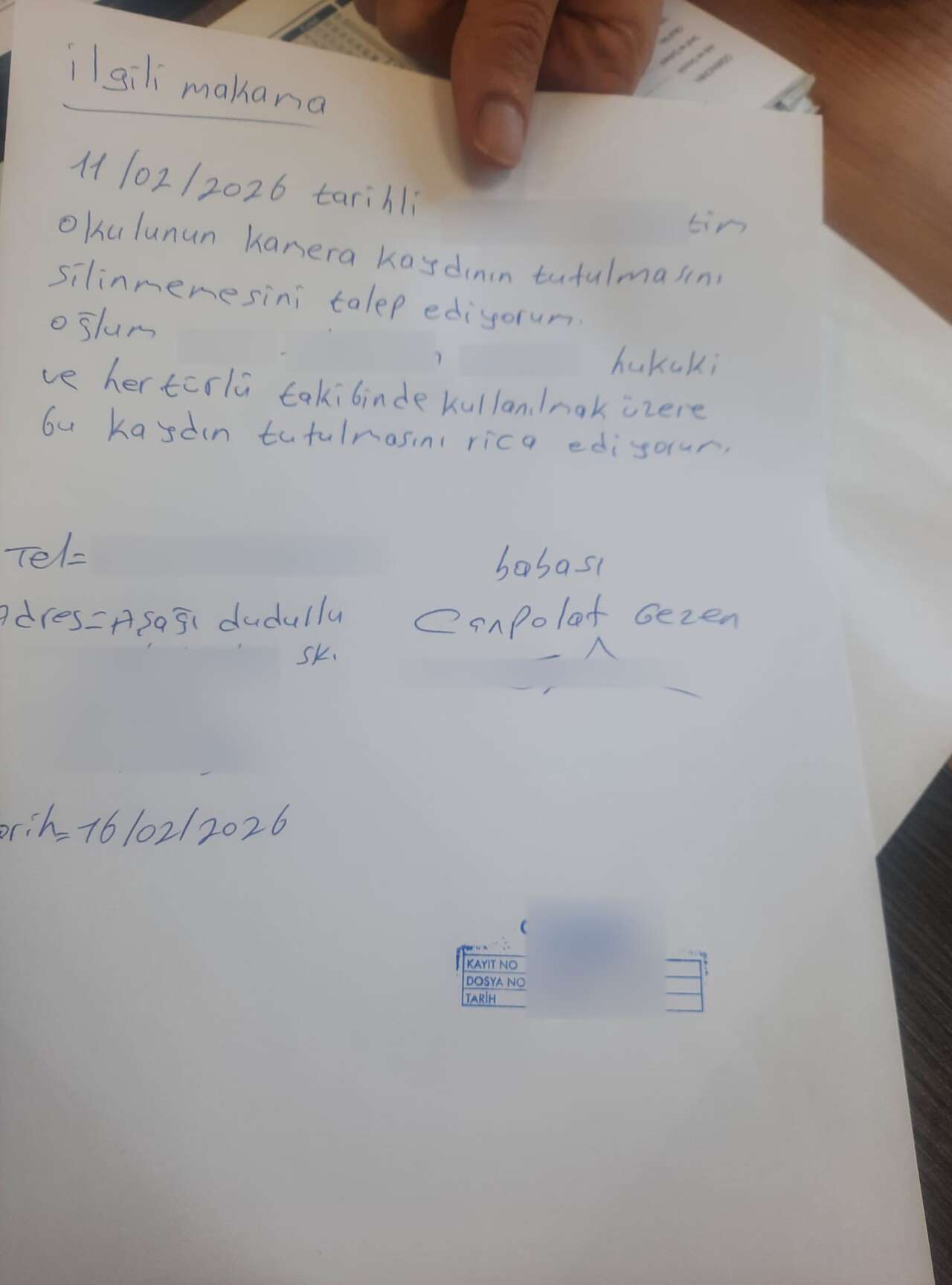 okulda-akran-zorbaligi-7-yasindaki-cocugun-kolu-kirildi-ambulans-bile-cagirilmadi