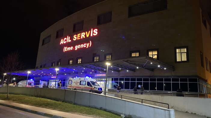 once-dovuldu-sonra-silahla-vuruldu-durumu-agir