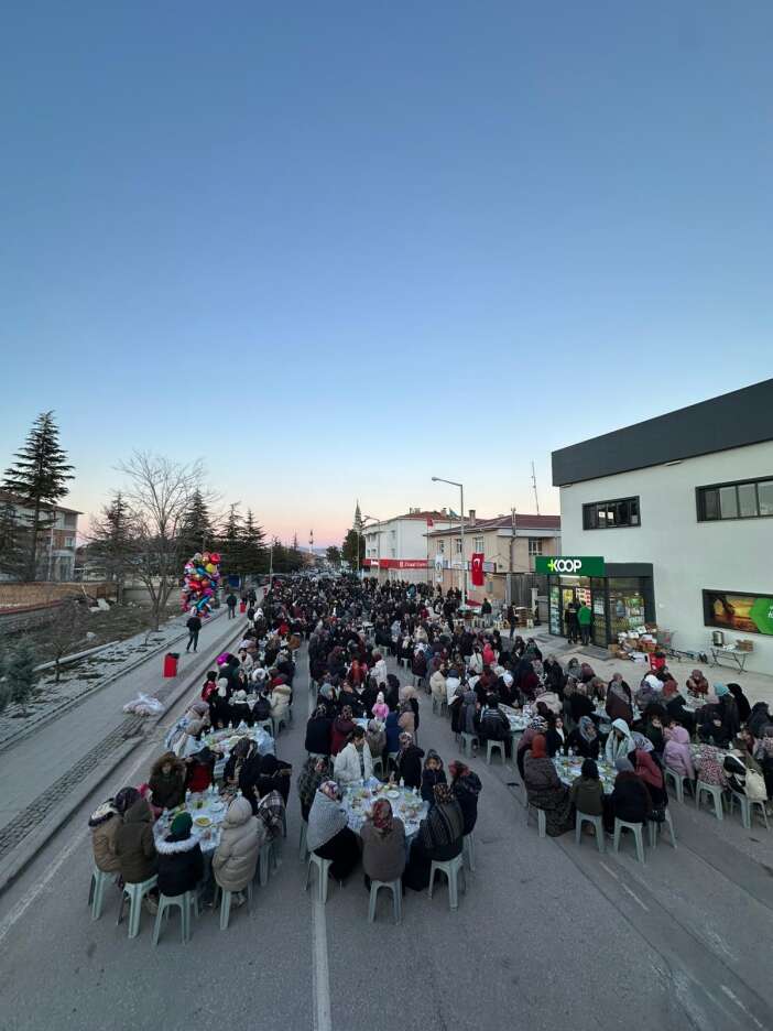 konya-akorende-birlik-ve-beraberlik-iftari