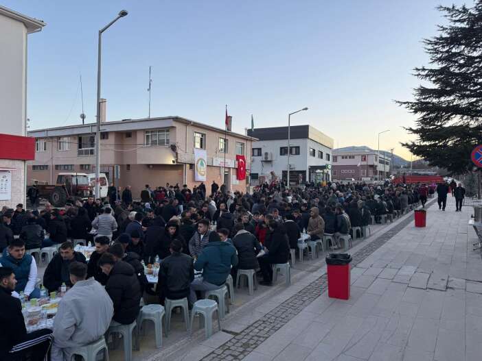 konya-akorende-birlik-ve-beraberlik-iftari