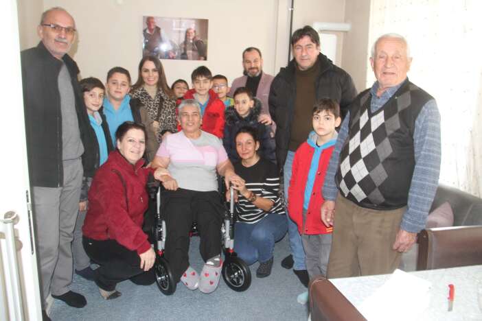 konyada-iyilik-timi-is-basinda-engelli-kadinin-hayalini-gerceklestirdiler