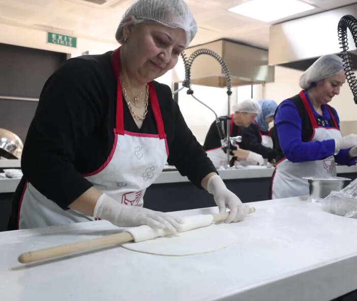 konya-dahil-34-ilde-universite-ogrencilerine-aile-sicakligi-yasatildi