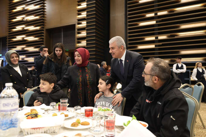 konyada-kardeslik-iftari-duzenlendi