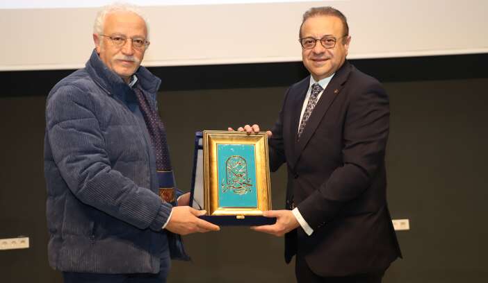 buyukelci-egemen-bagis-neulu-ogrencilerle-bir-araya-geldi