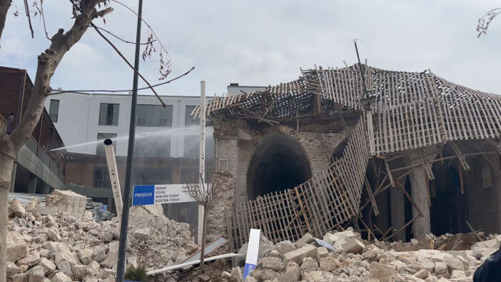 cami-insaatinda-gocuk-1-isci-yaralandi