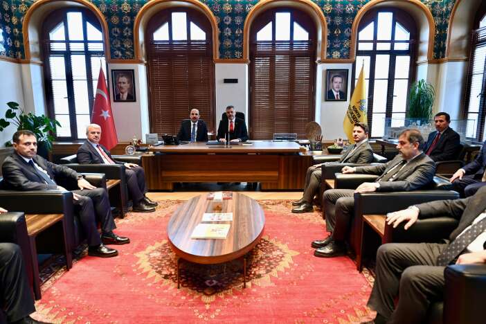 memleketi-konyaya-gelen-icisleri-bakani-ciftci-baskan-altayi-ziyaret-etti