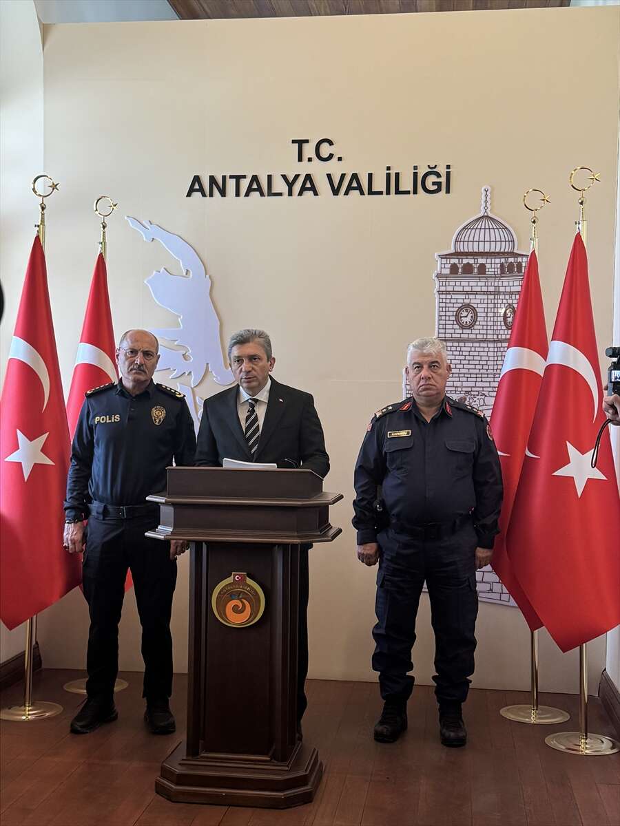 antalyada-facia-dur-ihtarina-uymadilar-14-kisi-hayatini-kaybetti