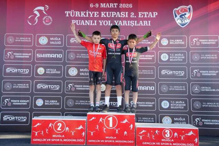 konya-takimi-muglada-madalyaya-doymadi