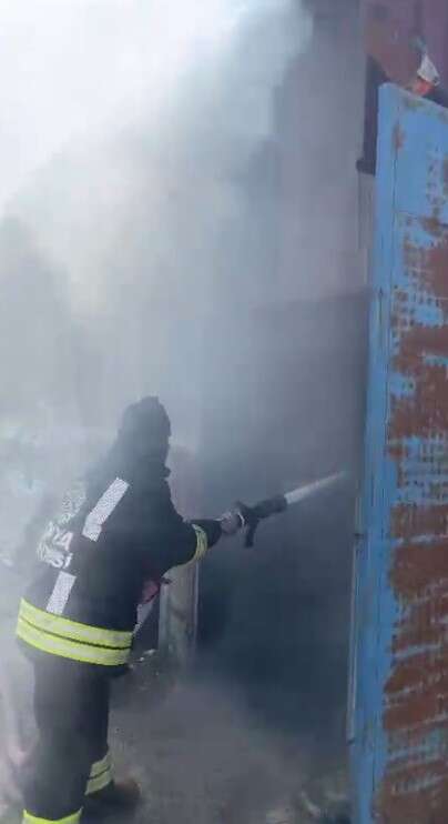 konyada-yangin-faciasi-65-buzagi-telef-oldu