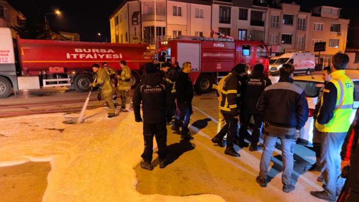 mahallede-zehirli-gaz-panigi-patlama-oldu-binalar-bosaltildi