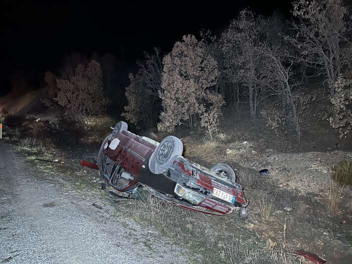 otomobiller-carpisti-2si-cocuk-5-yarali