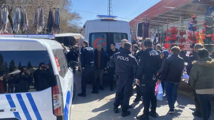 pazarda-sopali-kavga-3-kisi-yaralandi