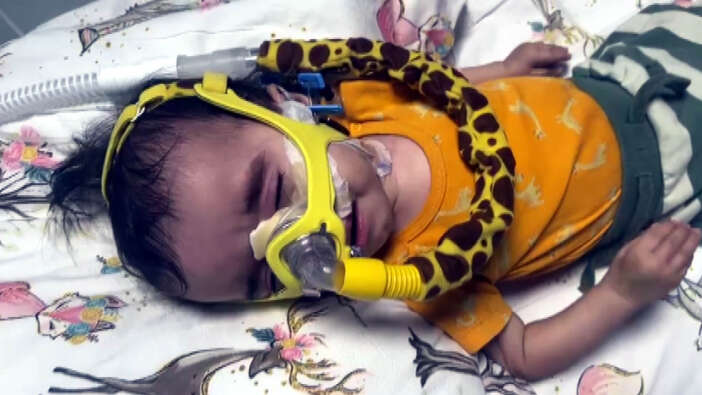 sma-hastasi-bebek-icin-toplanan-yardim-paralari-calindi