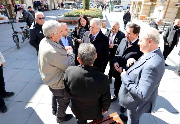 ak-parti-heyeti-karataydaki-yatirimlari-inceledi