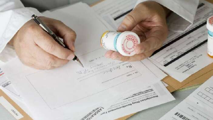 hastanedeki-recete-cetesine-operasyon-25-gozalti