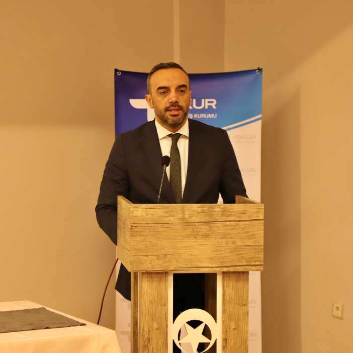 konya-iskur-meslek-secimi-konusunda-genclere-isik-tuttu